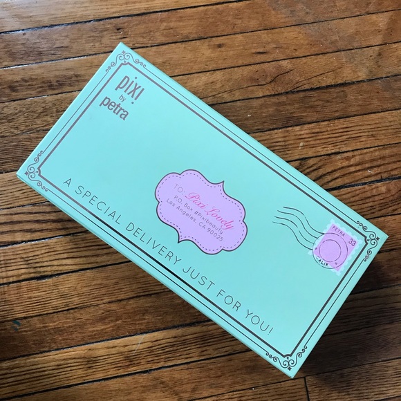 Pixie Market Other - Pixie beauty, Pixie by Petra